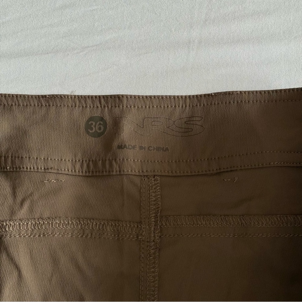 NRS Lolo Shorts Mens 36 Cargo Outdoor Hiking Trail Quick Dry Gorpcore Utility - Picture 12 of 16